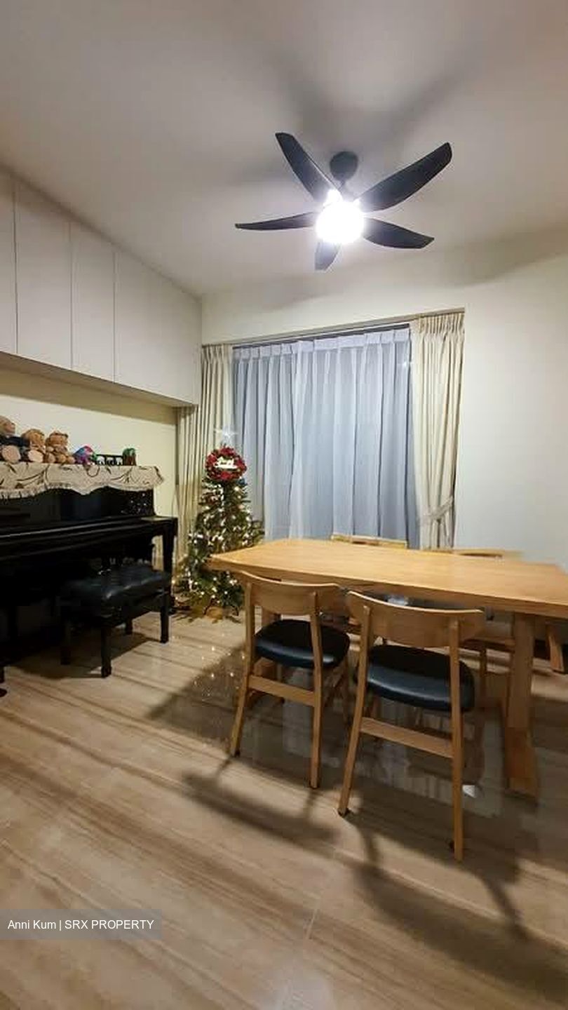 Sims Urban Oasis (D14), Condominium #531173601